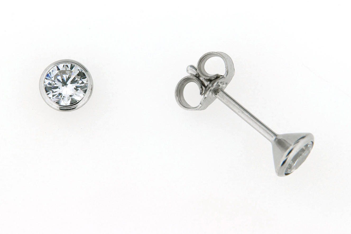Ohrringe in Silber 925 mit weißen Zirkonia 4,5mm Durchmesser