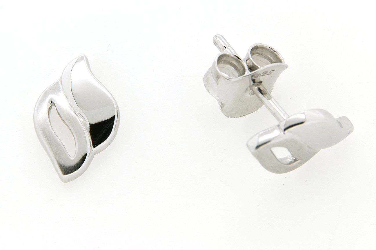 Ohrring in Silber 925 rhodiniert mit polierter mattierter Oberfläche 